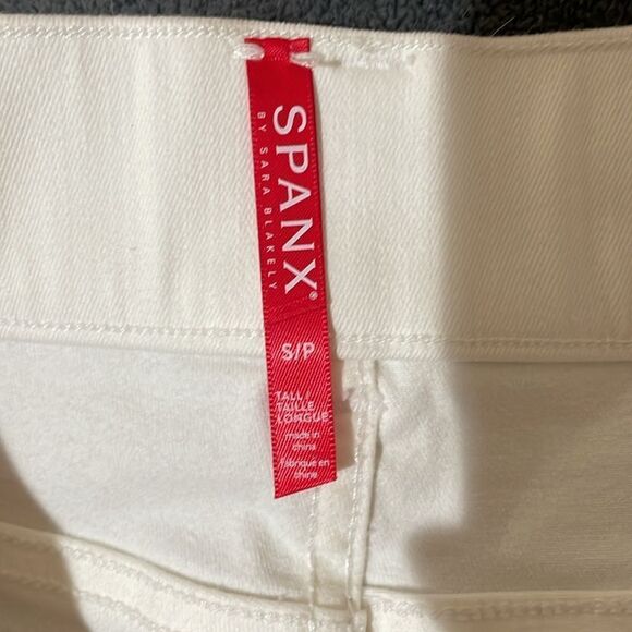 SPANXshape™ EveryWear Ankle Skinny Jeans | white | size S Tall - Picture 7 of 10
